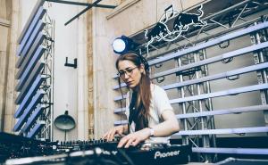 First Floor - Lena Willikens