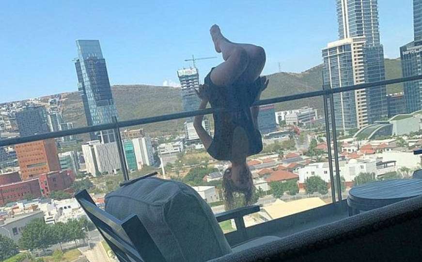 Posljednji snimak prije nesreće: Djevojka radila jogu na 6. spratu zgrade i pala