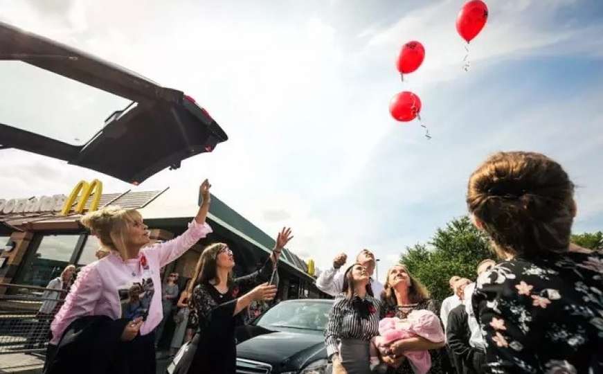 Ispunjena mu posljednja želja: Pogrebna povorka prošla pored McDonald'sa