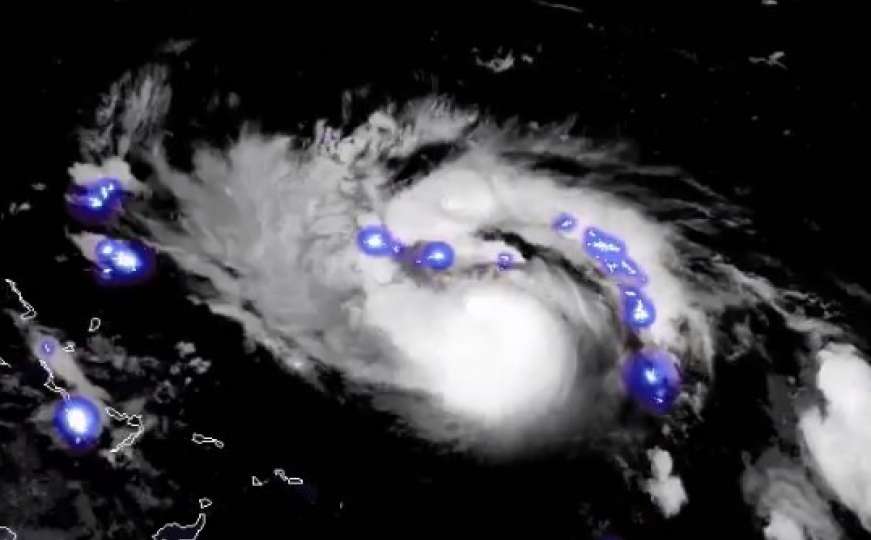 Katastrofa pred vratima: Uragan Dorian približava se SAD-u 