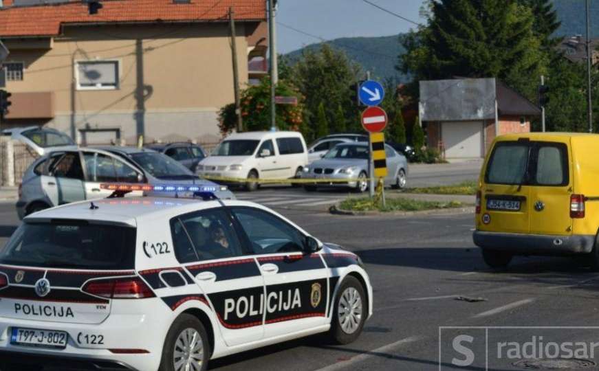 Teška saobraćajna nesreća kod Jablanice: Više osoba povrijeđeno 