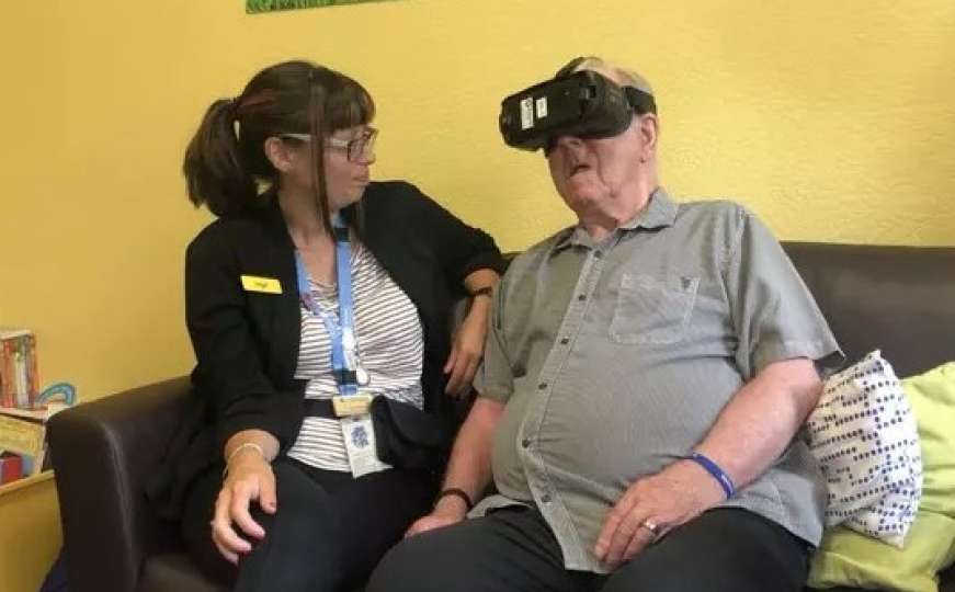 Kako uređaj za virtualnu stvarnost pomaže osobama s demencijom?