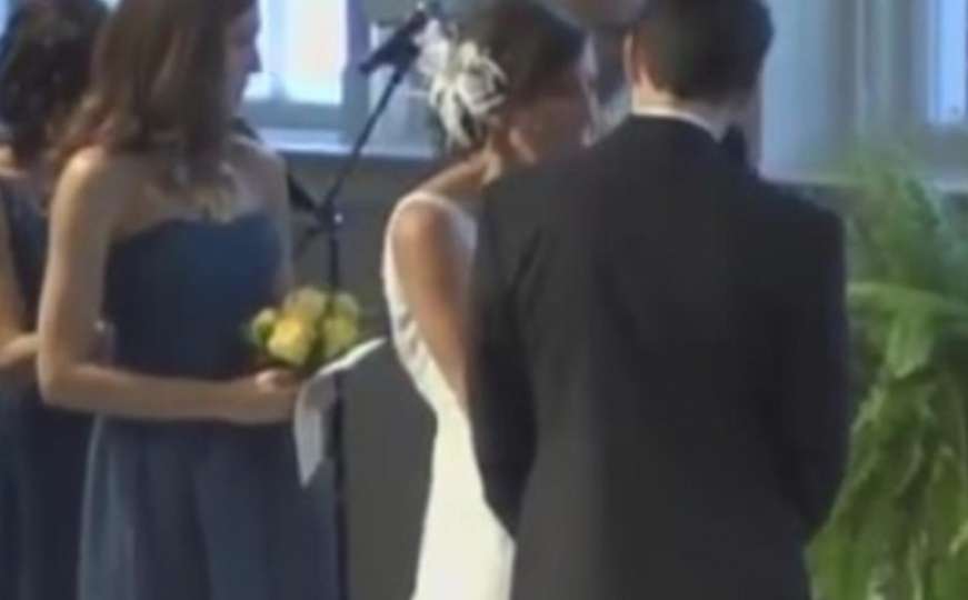 Mlada se povjerila budućem mužu na svadbi: Nije shvatila da je mikrofon uključen