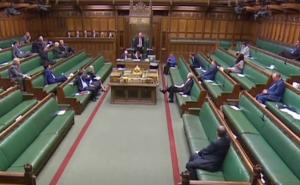 Novi poraz Johnsona: Britanski parlament blokirao Brexit 