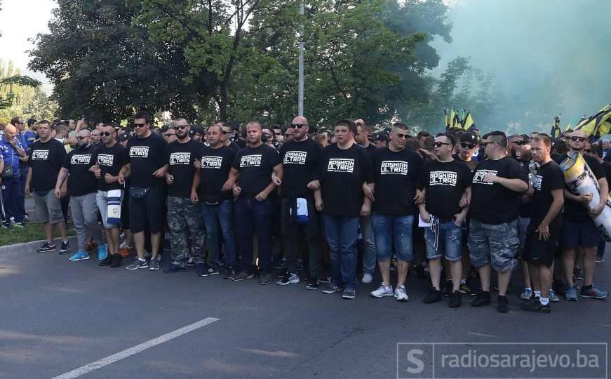 Oglasili se najvatreniji navijači Zmajeva: Evo zašto su Fanaticosi napustili stadion