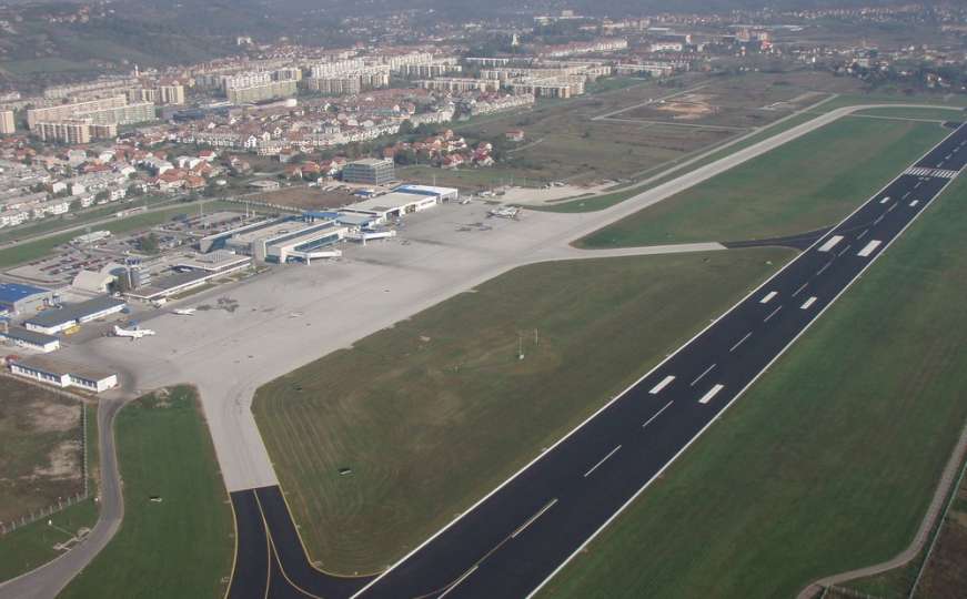 Aerodrom Sarajevo nastavlja sa rastom broja putnika i aviooperacija