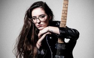 Veronica Fusaro - Rollercoaster