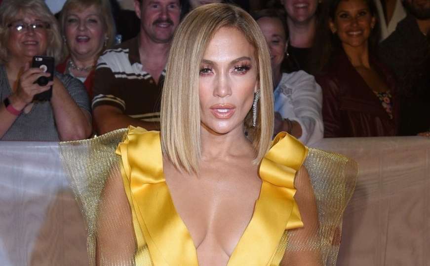 Jennifer Lopez nikad bolje nije izgledala: Latino diva zna kako da istakne sve adute