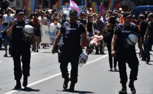 Centar Beograda blokirali protivnici Povorke ponosa: Pet osoba privedeno