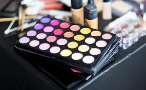 Znate li da ovih sedam kompanija proizvodi svu kozmetiku