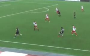 Kakva golčina: Možete li vjerovati da igra u 3. ligi Rusije