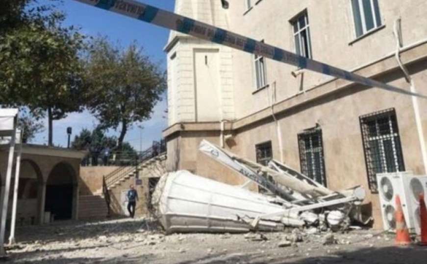 Snimci kako su se ljuljale zgrade tokom snažnog zemljotresa u Istanbulu