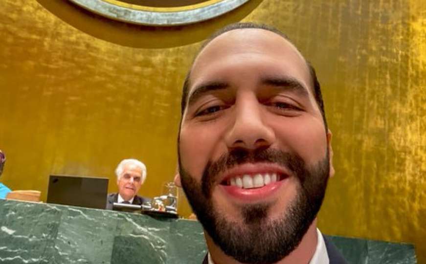  Predsjednik prije govora u UN-u "opalio" selfie: "Samo sekundu, molim"