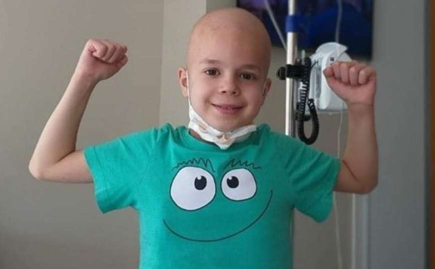 Divne vijesti: Hrabri dječak Mak pobijedio rak, vraća se kući