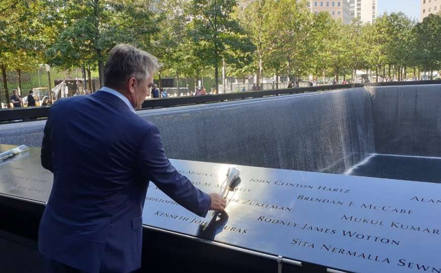 Komšić posjetio Nacionalni memorijalni muzej 9/11 u New Yorku