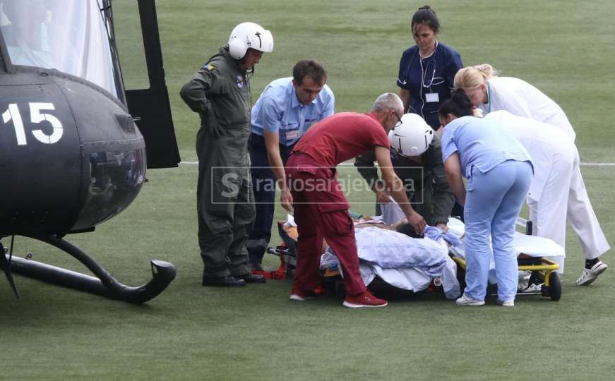 Objavljena prva fotografija Emira Spahića nakon saobraćajne nesreće