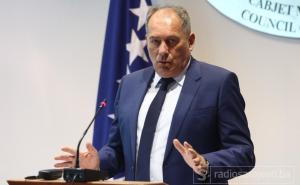 Objava Mektića na Twitteru koja je izazvala mnoštvo reakcija: Ajmo dušmani