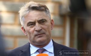 Komšićev ured: Neprofesionalno izvještavanje ne doprinosi suočavanju s genocidom