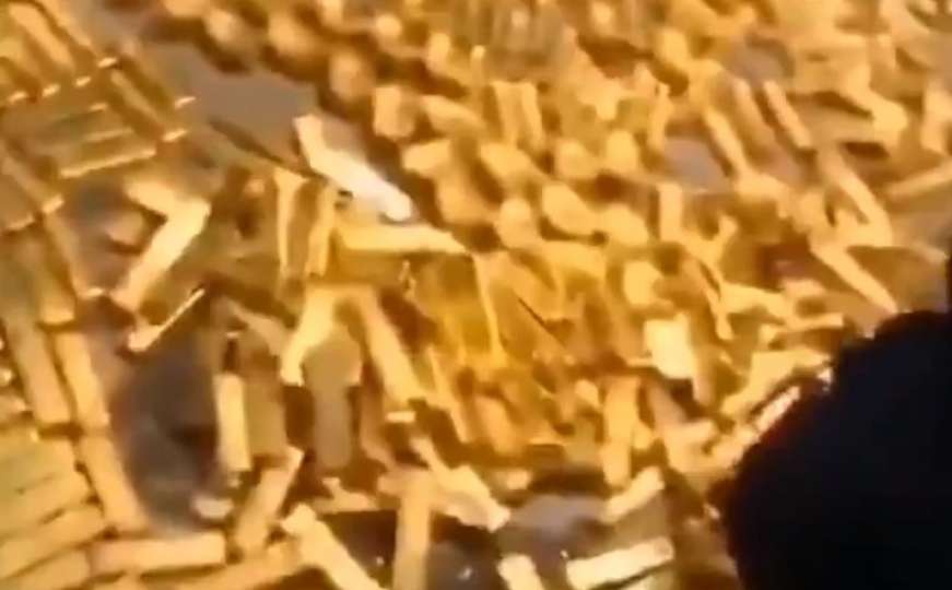 Policija pronašla 13,5 tona zlata u kući političara