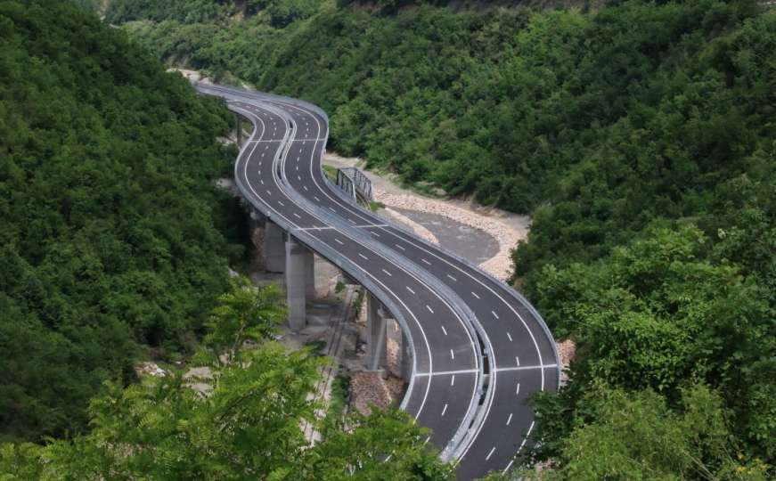 Vlada KS najavila nove projekte: U 2019. ćemo izgraditi 30 kilometara nove ceste