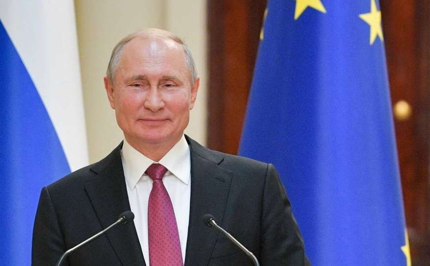 Putin: Smiješno je sugerirati da će Moskva pokušati utjecati na američke izbore
