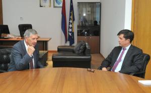 Radmanović razgovarao sa ambasadorom SAD Ericom Nelsonom