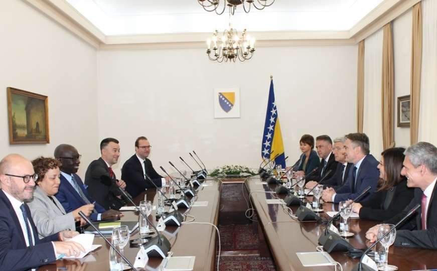 Komšić i Džaferović razgovarali s UN-ovim dužnosnikom Adamom Diengom