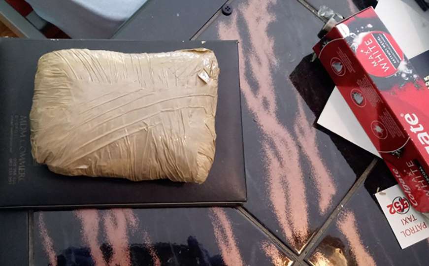Velika zaplijena: Policija uhapsila muškarca s pola kilograma kokaina