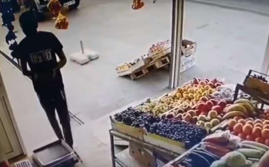 Mostar: Tri napadača pretukli prodavača voća koji je na sebi imao majicu Veleža
