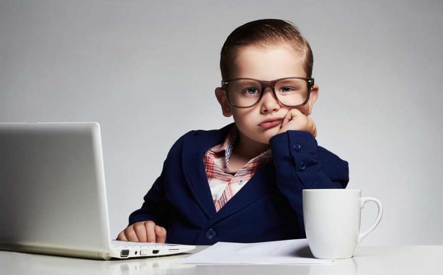 Kako vam dijete ne bi bilo ovisno o internetu: Da li znate za pravilo 3-6-9-12?