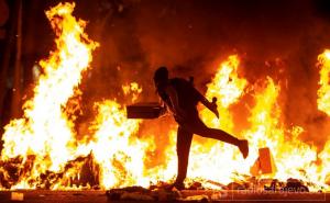Haos u Barceloni: Treća noć nereda, u sukobima povrijeđeno 80 ljudi