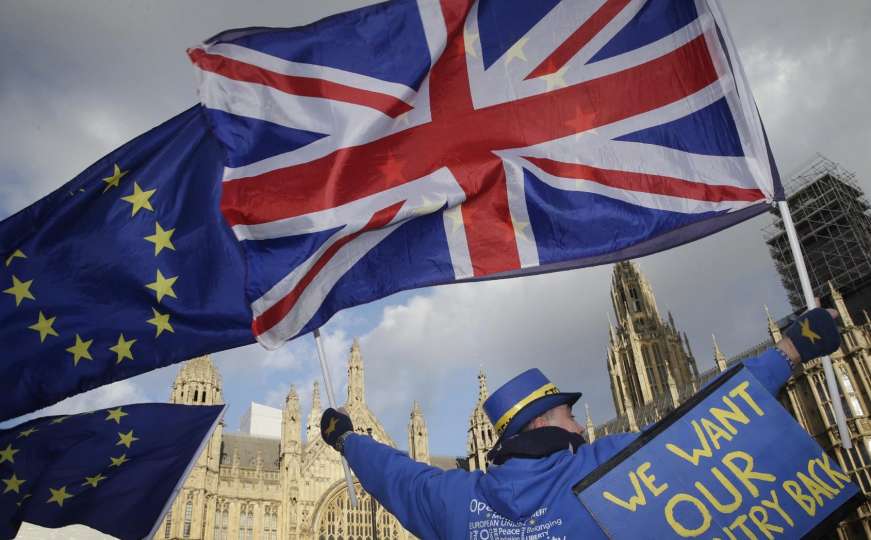 Britanski mediji tvrde: EU odgađa Brexit za narednu godinu 