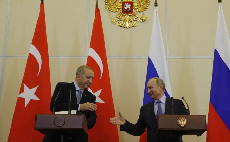 Putin i Erdogan potpisali sporazum o saradnji u Siriji