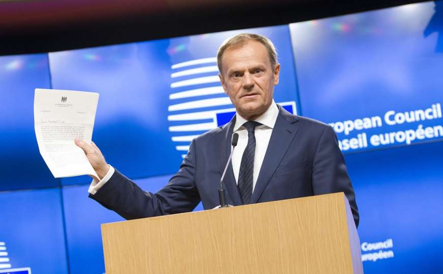 Tusk će preporučiti Parlamentu EU odlaganje Brexita