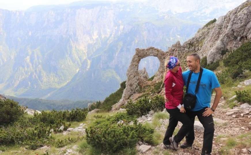 Ljubav na obroncima planina: Zaprosio je na Hajdučkim vratima, a vjenčao u Sarajevu