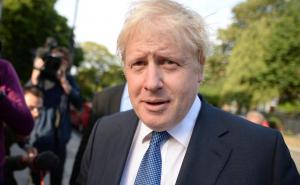 Johnson poručio Merkel: Brexit se neće odgađati