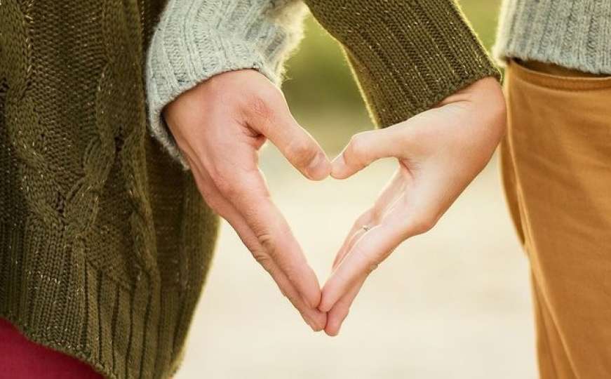 Deset znakova koji odaju da niste sretne u braku