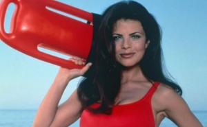 Bila je ljepotica serije Baywatch, a onda je upala u pakao droge: Danas izgleda ovako