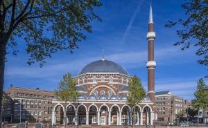 Europa: Gradonačelnica Amsterdama ne želi da se ezan čuje preko zvučnika