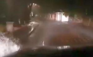 Jako kišno nevrijeme u Dalmaciji: Potop u Zaostrogu