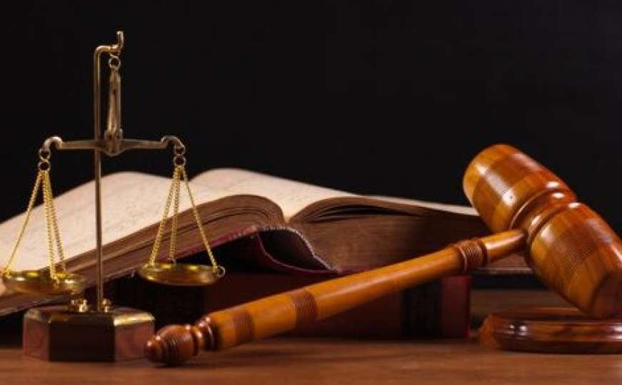 Notari u FBiH poručili: Izmjene Zakona neće donijeti jeftinije usluge