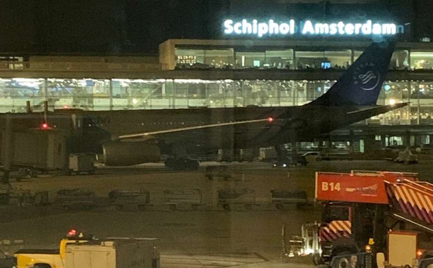 Pilota ismijavaju zbog lažne uzbune na Amsterdamskom aerodromu