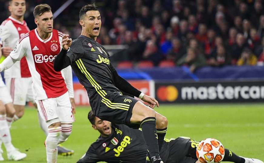 Ronaldo nije u formi: Portugalac se naljutio zbog izmjene, Sarri pokušao objasniti