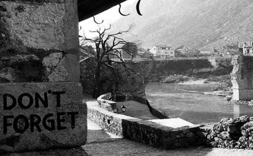Danas se navršava 26. godišnjica rušenja Starog mosta: Ubili su tebe, ali nisu dušu