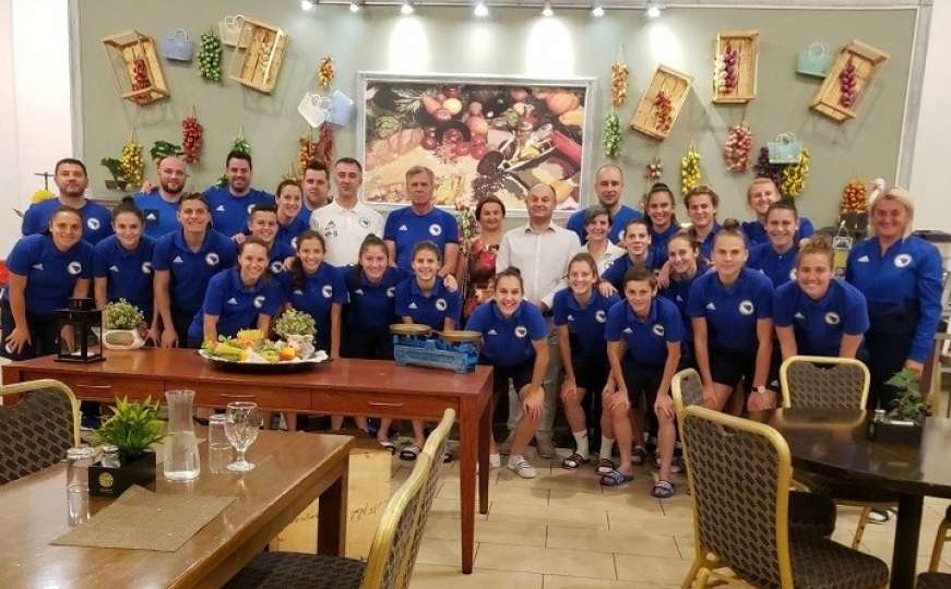 Ambasador BiH u Izraelu poželio sreću našim nogometašicama