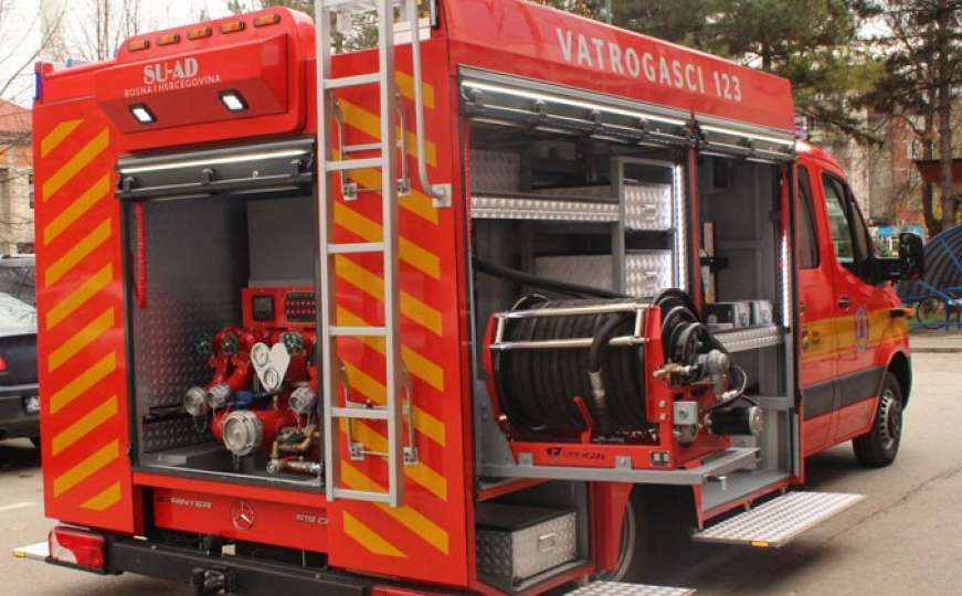 Vatrogasci u BiH prvi put dobili vozilo domaće proizvodnje