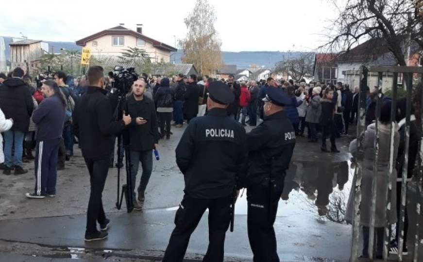 Protest građana Bihaća zbog migrantske krize