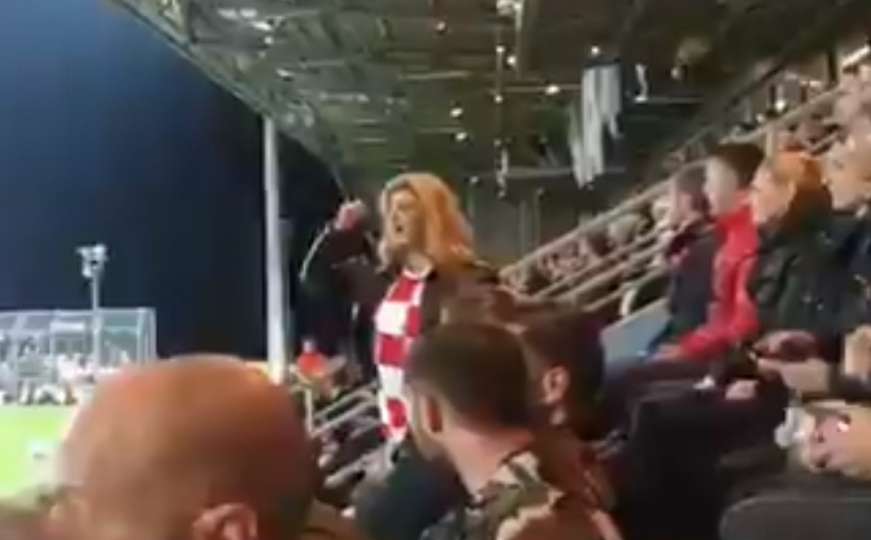 Hit snimak: Dva tipa "umirala" od smijeha dok je Kolinda navijala
