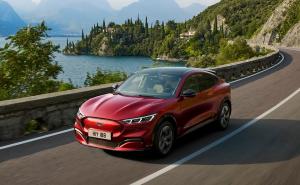 Mustang kao električni SUV: Mach-E je noćna mora za ljubitelje kultnog modela Forda