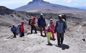 Bravo: Šestogodišnja Britanka osvojila najviši vrh Afrike - Kilimandžaro 